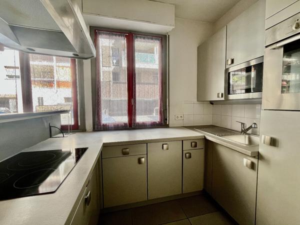 Appartement à NICE (06100)