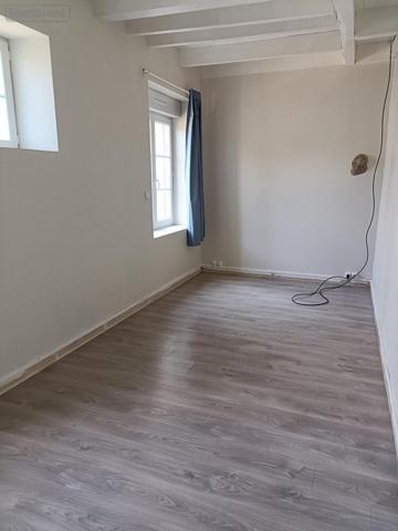 Maison à louer à Plessala dans les Côtes-d'Armor (22330), ref : 22115-L323