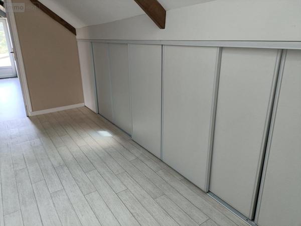 Maison à louer à Plessala dans les Côtes-d'Armor (22330), ref : 22115-L323