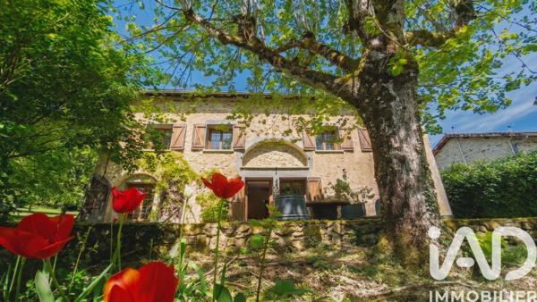 Maison à vendre 9 pièces 225 m² Séreilhac