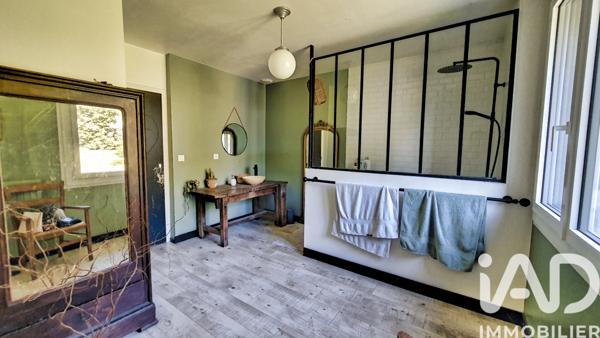 Maison à vendre 9 pièces 225 m² Séreilhac