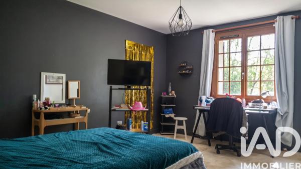 Maison à vendre 9 pièces 225 m² Séreilhac
