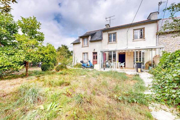 Maison à rénover de 145 m² avec dépendances et plus d’un hectare de terrain – Le Mené