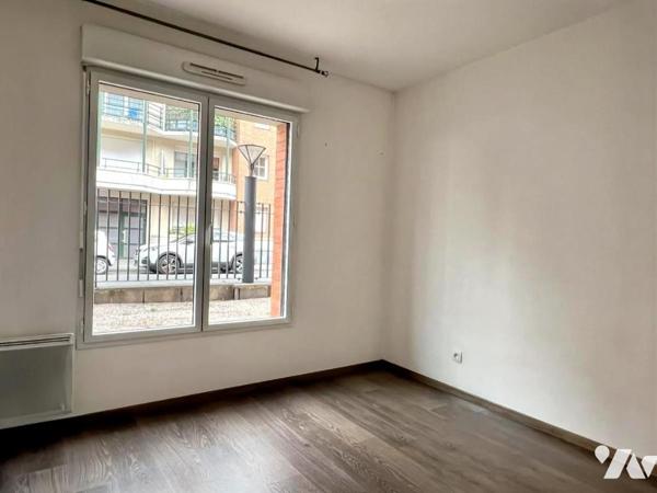 VIEUX LILLE Type 3 avec Terrasse et Parking