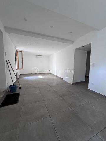 Immeuble de 198 m²
