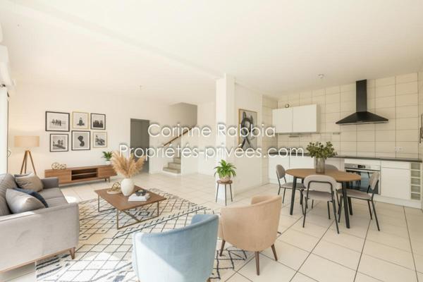 Maison 5 pièces 99 m2 avec grand garage de 20m²