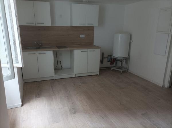 Appartement à louer |  Bessan |  3 pièces | 44 m²