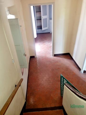 Affaire Draguignabelle maison de ville F4 230m de terrain vendu avec 3 places de parking 265000€ dpe C Draguignan (83300)