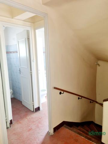 Affaire Draguignabelle maison de ville F4 230m de terrain vendu avec 3 places de parking 265000€ dpe C Draguignan (83300)