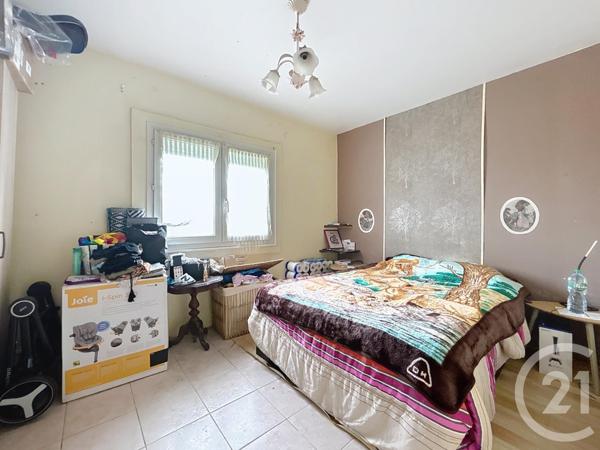 Maison à vendre  4 pièces - 108 m2 LA GRANDE PAROISSE - 77