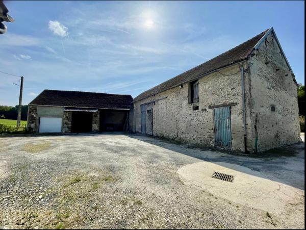 La Ferté-Gaucher (77320) Maison briarde indépendante avec dépendances et grand jardin