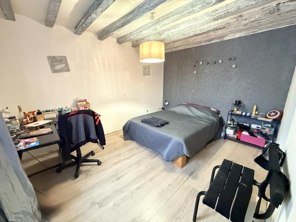 La Ferté-Gaucher (77320) Maison briarde indépendante avec dépendances et grand jardin