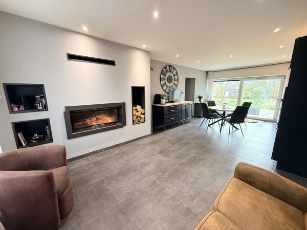 La Ferté-Gaucher (77320) Maison briarde indépendante avec dépendances et grand jardin