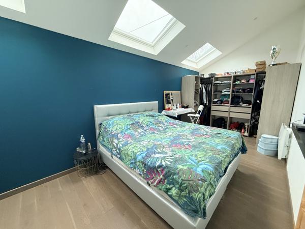 La Ferté-Gaucher (77320) Maison briarde indépendante avec dépendances et grand jardin