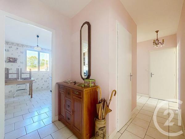 Appartement T3 à vendre  4 pièces - 72,44 m 2   REZE  - 44