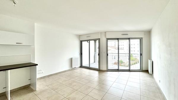 « Appartement à vendre T2 LA GENETTE » 241 500 € FAI SUPERBE DEUX PIÈCES