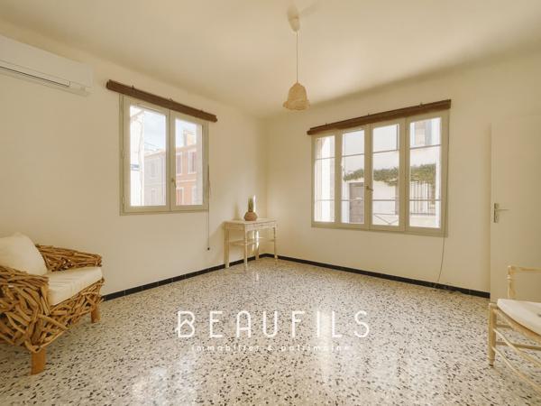 Aigues-Mortes (30220) Maison - 146 m² - 5 pièces - 2 Grands garages - Terrasse 43 m²