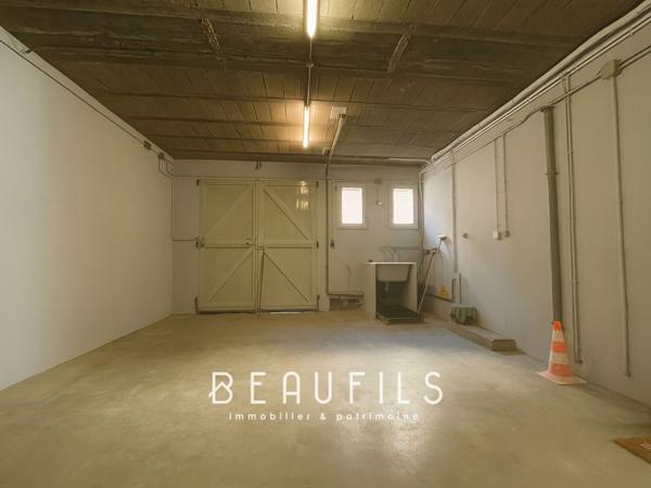 Aigues-Mortes (30220) Maison - 146 m² - 5 pièces - 2 Grands garages - Terrasse 43 m²