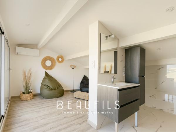 Aigues-Mortes (30220) Maison - 146 m² - 5 pièces - 2 Grands garages - Terrasse 43 m²