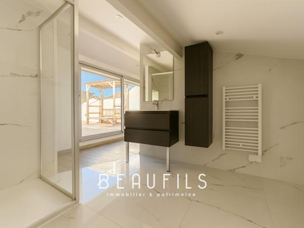 Aigues-Mortes (30220) Maison - 146 m² - 5 pièces - 2 Grands garages - Terrasse 43 m²