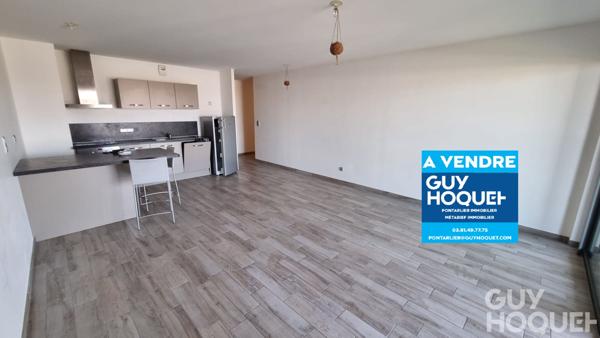APPARTEMENT PONTARLIER AVEC TERRASSE GARAGE ET ASCENSEUR