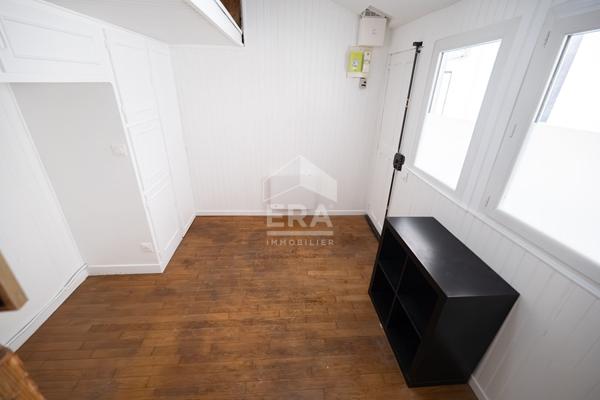 Appartement Paris 1 pièce(s) 12.84 m2
