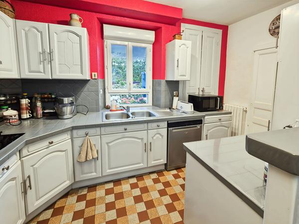 Maison 100 m² habitables avec jardin