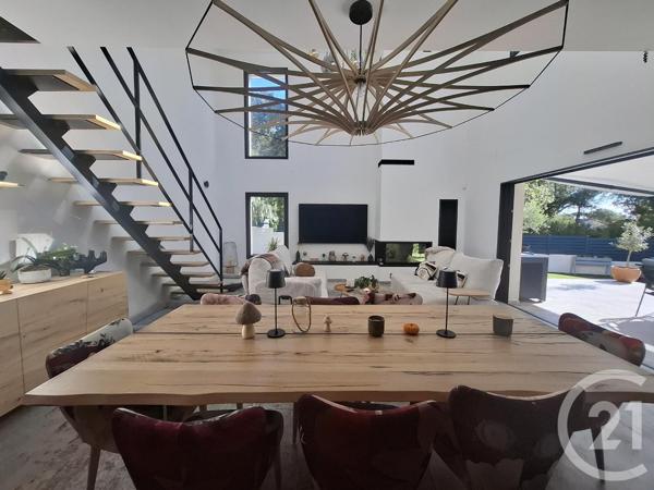 Maison à vendre  5 pièces - 145 m2 FREJUS - 83