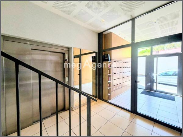 Appartement à LYON 7E ARRONDISSEMENT, 69007 - 2 pièces 40m²