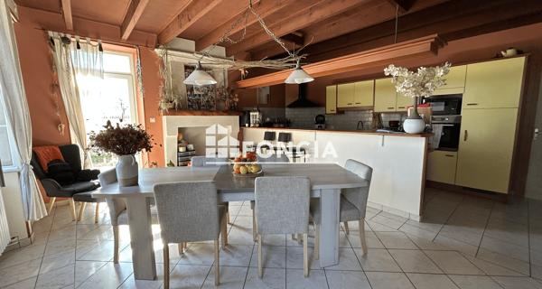 À vendre Maison 5 pièces 143 m² - Segonzac 16130