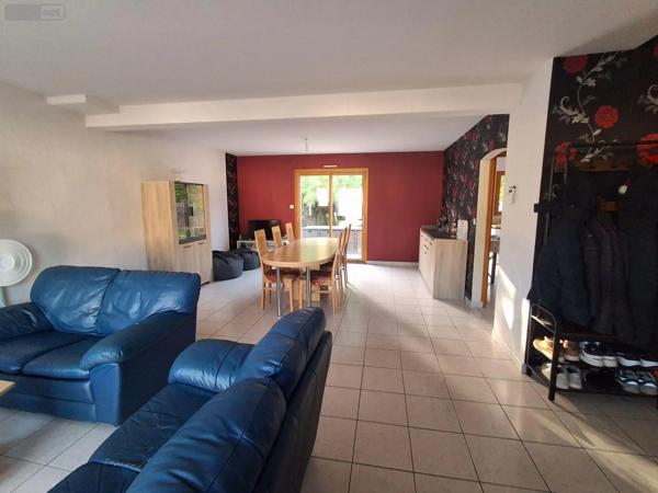 Location - Maison Vitré 35500 5 pièces 100 m 2 562 m 2