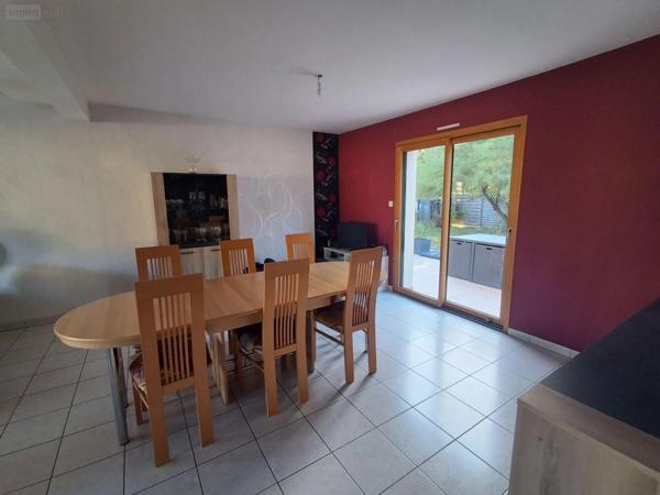Location - Maison Vitré 35500 5 pièces 100 m 2 562 m 2