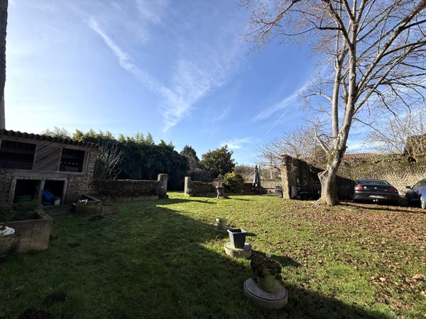 Maubourguet (65700) Maison de village SOMBRUN