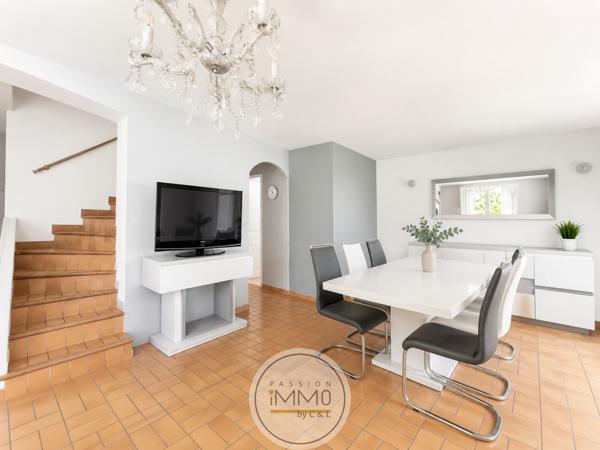 Maison 4 pièce(s) 2 chambre(s) 95 m²