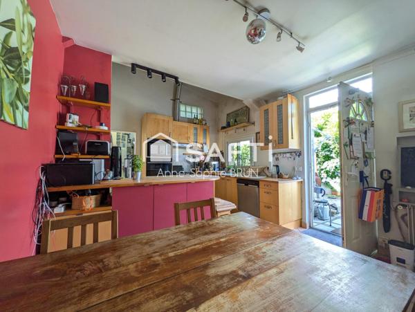 Colombes proche centre - Maison 5 pièces, volumes généreux, terrasse, remise