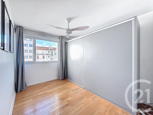 Appartement T4 à vendre  4 pièces - 74,90 m2 VILLEJUIF - 94