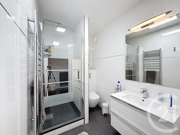 Appartement T4 à vendre  4 pièces - 74,90 m2 VILLEJUIF - 94