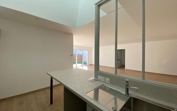 Maison à louer    3 pièces • 113 m2 Puilboreau