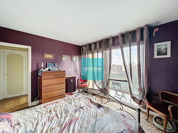 Appartement 4 pièces 69 m² - Le Plessis Bouchard - Deux balcons - Cave et Box
