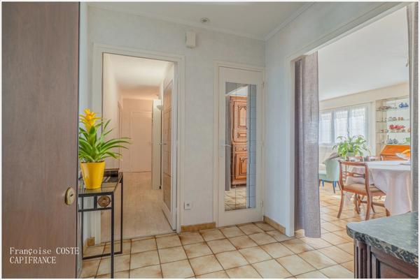 Appartement à vendre 97 m², 3 chambres, garage, Exclusivité, Sainte Foy Les Lyon Centre (69)
