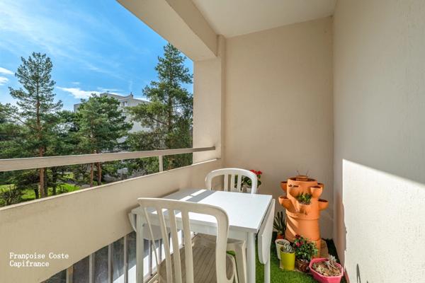 Appartement à vendre 97 m², 3 chambres, garage, Exclusivité, Sainte Foy Les Lyon Centre (69)