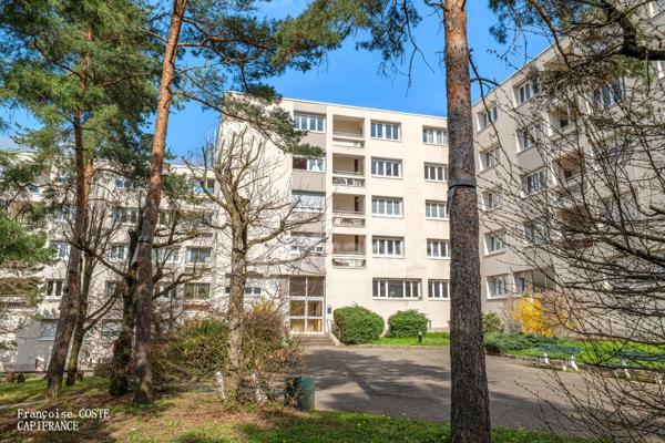 Appartement à vendre 97 m², 3 chambres, garage, Exclusivité, Sainte Foy Les Lyon Centre (69)