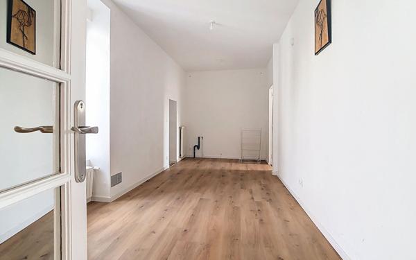 Appartement à louer    6 pièces •  Brest