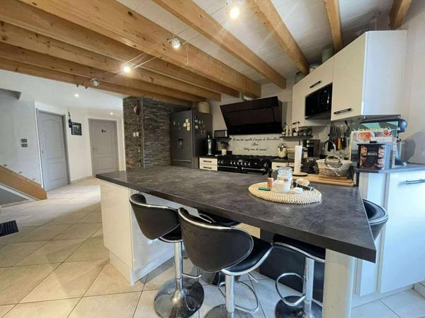 Maison Batz Sur Mer 6 pièce(s) 145 m2