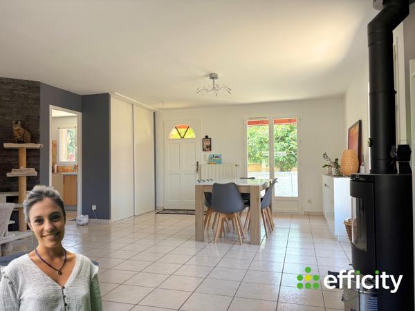 Maison
         5 pièces
        - 114 m² Exclusivité 259 900 € *