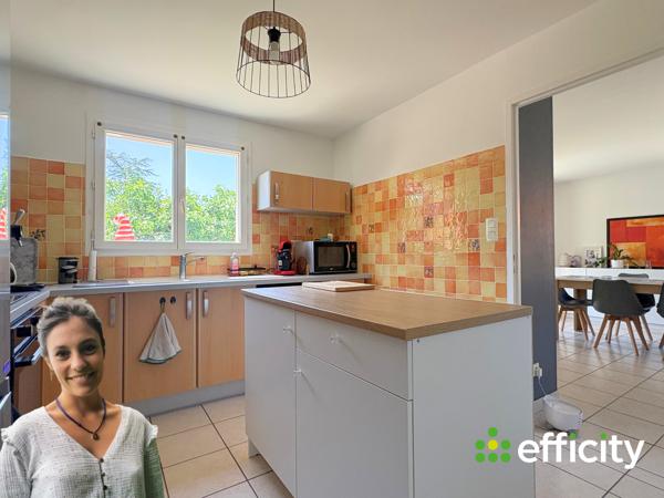 Maison
         5 pièces
        - 114 m² Exclusivité 259 900 € *
