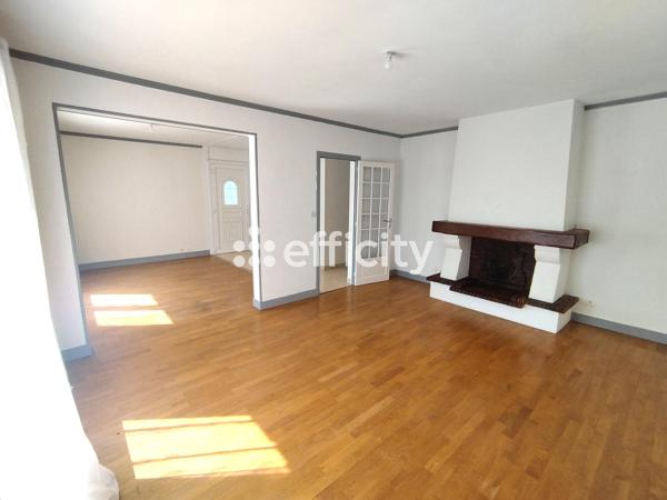 Maison
         7 pièces
        - 120 m² 155 000 € *