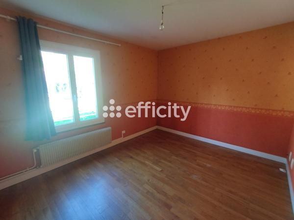 Maison
         7 pièces
        - 120 m² 155 000 € *