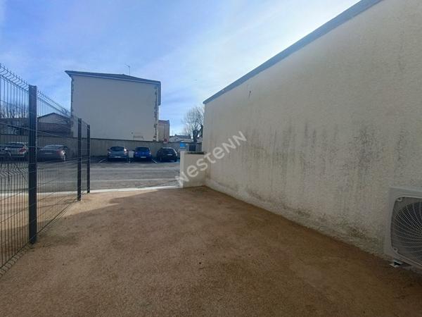 Appartement de type 4 avec extérieur plein centre