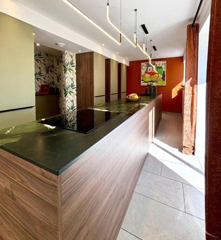 Demeure de prestige 10 pièces 243 m2 avec piscine et terrain de 3100m²